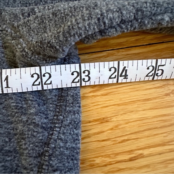 NWT! Men's Eddie Bauer Gray 1/4 Zip Fleece Sweater Size Medium - Picture 6 of 8